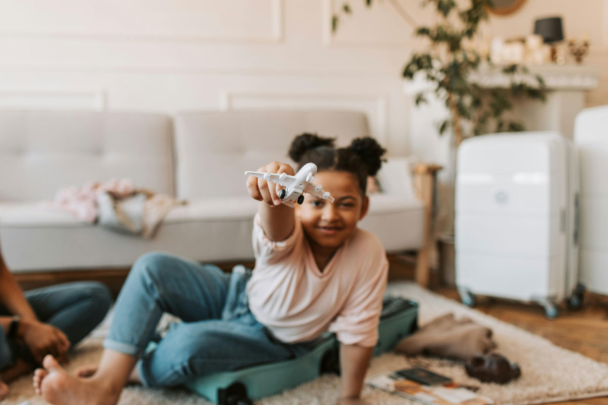 Should Airlines Create ‘Kid-Free’ Sections on Airplanes?Â